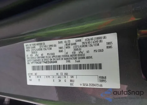 2022 Ford F-250 Limited z USA, uszkodzony, nr VIN 1FT7W2BT7NED28249